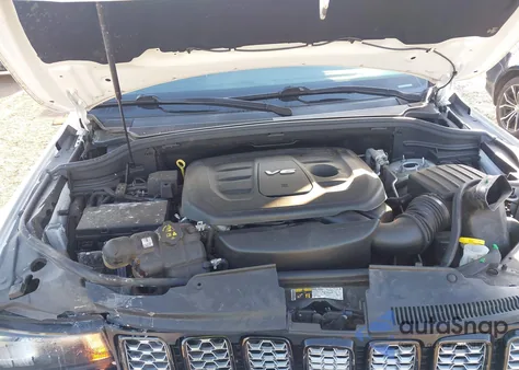 2019 Jeep Grand Cherokee Laredo из США, поврежденный, VIN 1C4RJFAG9KC534344